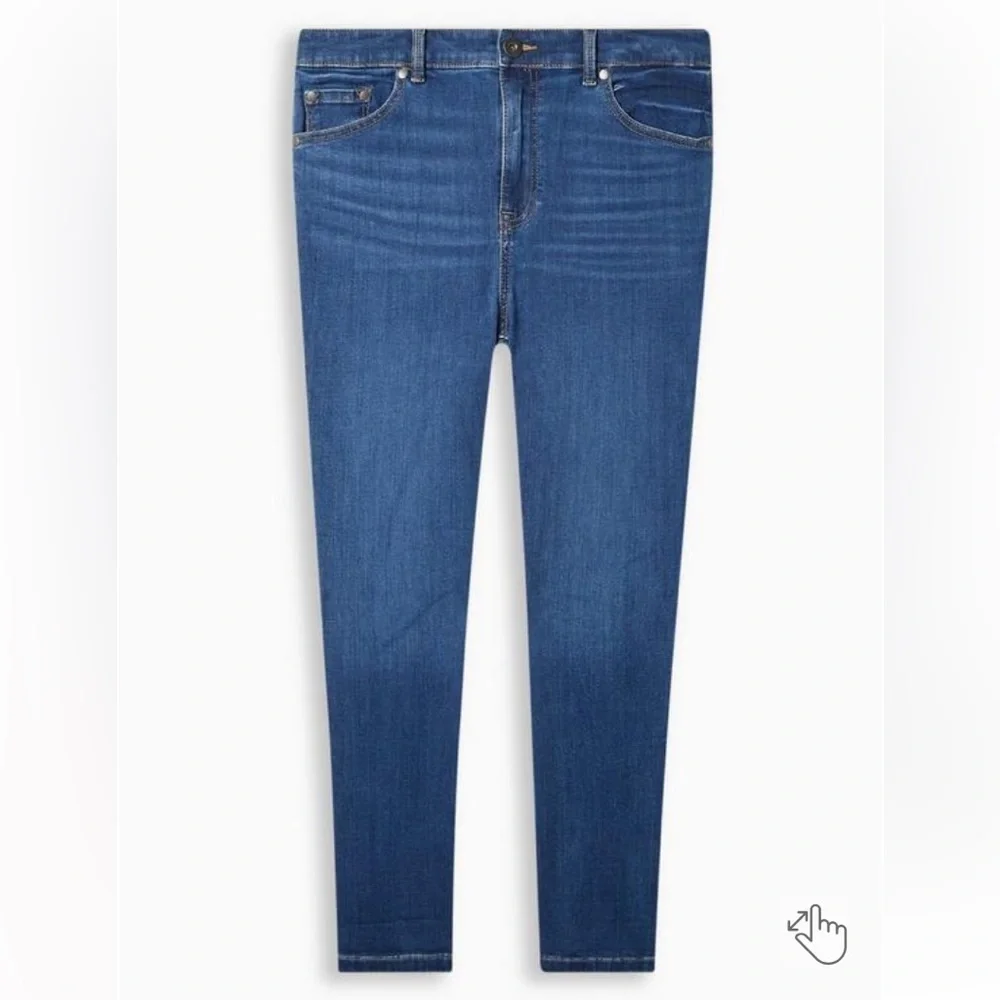 Torrid Crop MidFit Skinny Super Soft Mid-Rise Jean Size 22 NWT - Picture 3 of 3